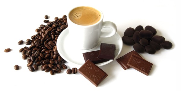 Kaffee Stillleben mit Kaffeebohnen und Schokolade